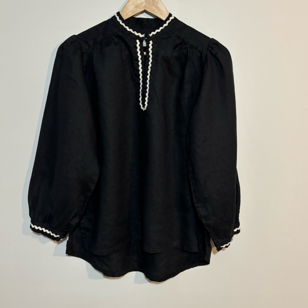 Trovata Birds of Paradis Black 100% Linen Bailey Blouse | Womens Size Small